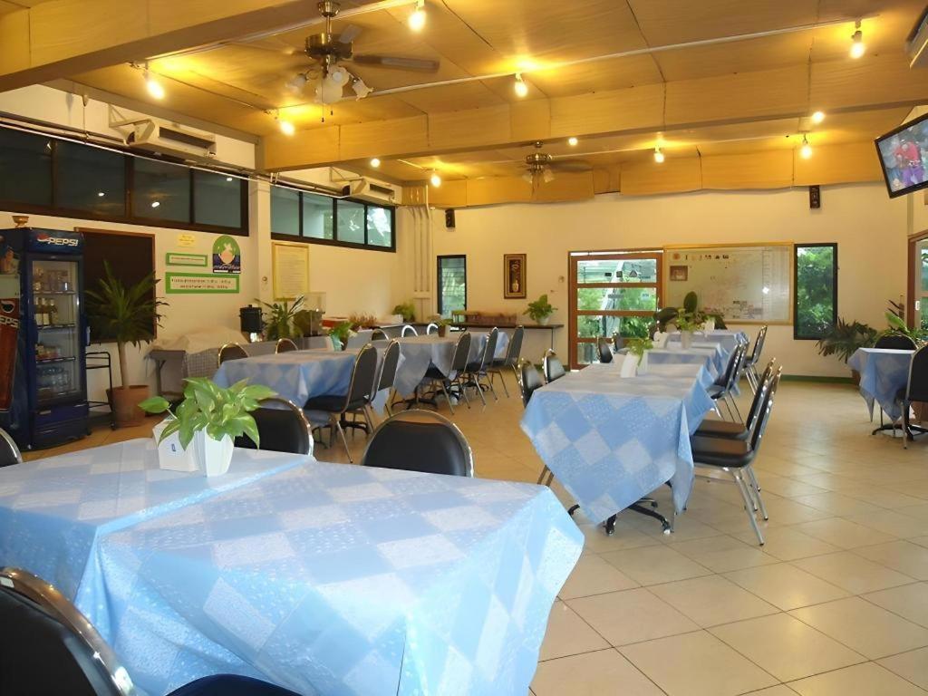 Chayada Garden House And Resort Hotel Nakhonratchasima Exterior foto